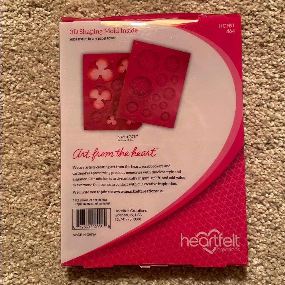 Heartfelt Creations 8 Piece Set With Shaping Mold and DieCuts - Picture 3 of 8